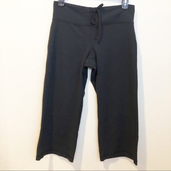 Lululemon extend crop‎ Wide Leg - Picture 1 of 4